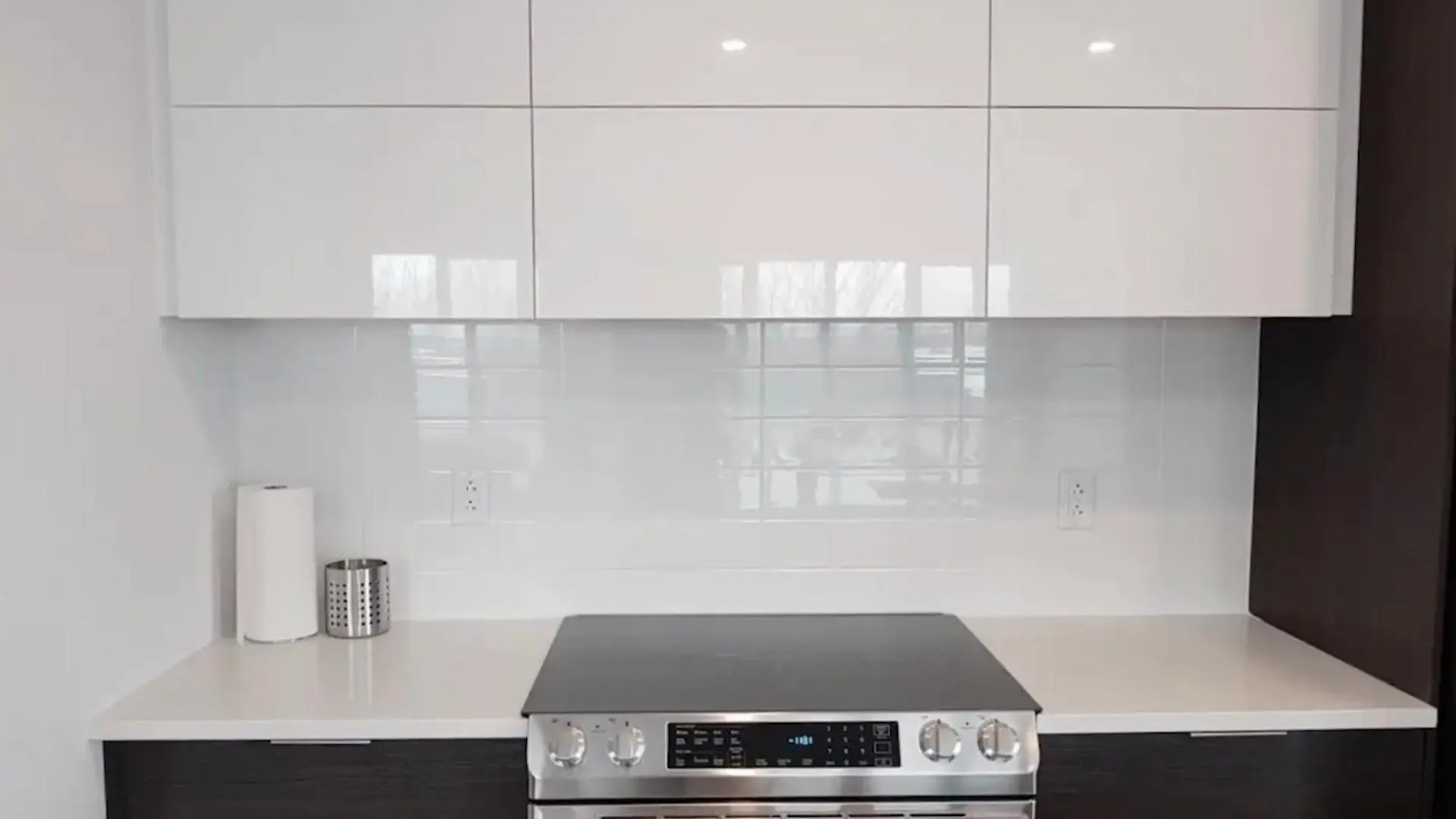Апартаменты Le Bijou Airhome One Or Two Bedroom Suite Монреаль