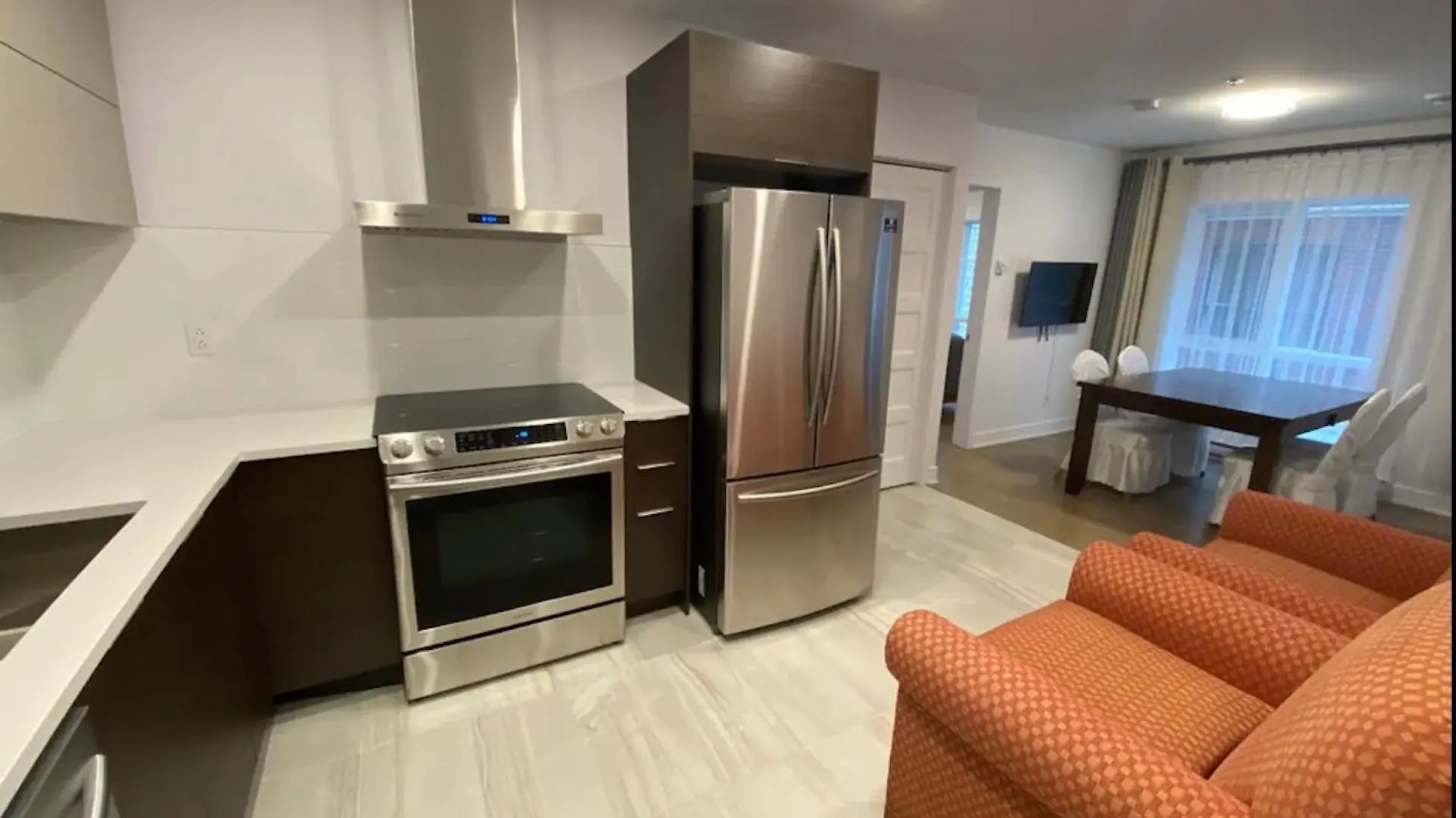 Апартаменты Le Bijou Airhome One Or Two Bedroom Suite Монреаль Канада